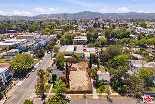 10808 Hartsook Street, North Hollywood (los Angeles), CA 91601