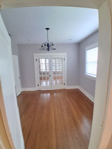 2701 Stuart Drive, Fort Worth, TX 76104