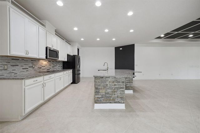 12397 STONE BARK TRAIL, Orlando, FL 32824