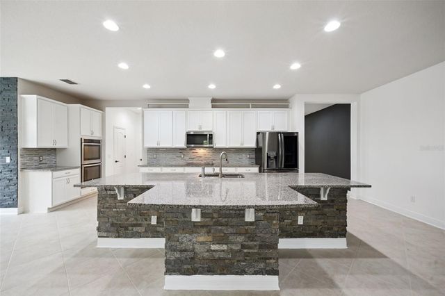 12397 STONE BARK TRAIL, Orlando, FL 32824