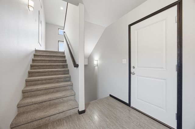 1119 29th Avenue W, West Fargo, ND 58078