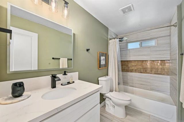 1789 Knapp Drive, Vista, CA 92084