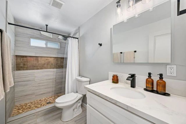 1789 Knapp Drive, Vista, CA 92084