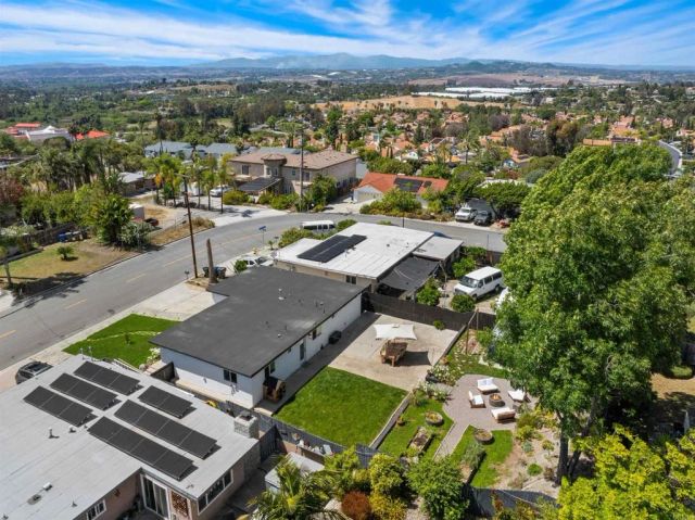 1789 Knapp Drive, Vista, CA 92084
