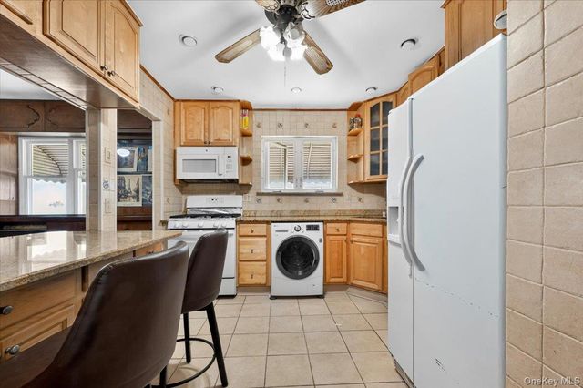 72-41 52 Avenue, Maspeth, NY 11378
