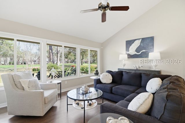 60 Stable Gate Rd, Hilton Head Island, SC 29926