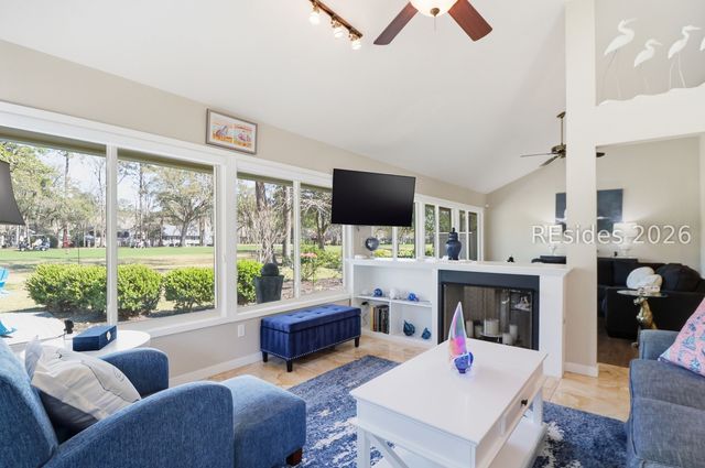 60 Stable Gate Rd, Hilton Head Island, SC 29926