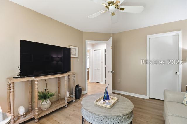 60 Stable Gate Rd, Hilton Head Island, SC 29926