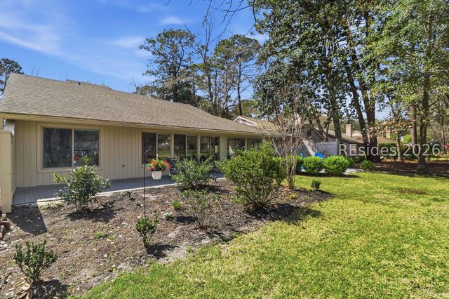 60 Stable Gate Rd, Hilton Head Island, SC 29926