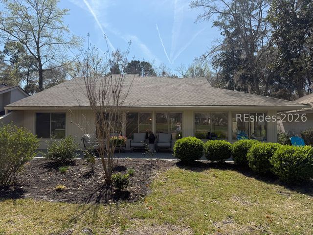 60 Stable Gate Rd, Hilton Head Island, SC 29926