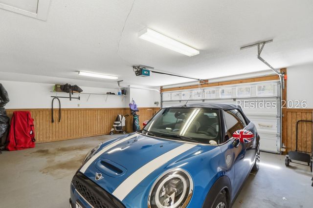 60 Stable Gate Rd, Hilton Head Island, SC 29926