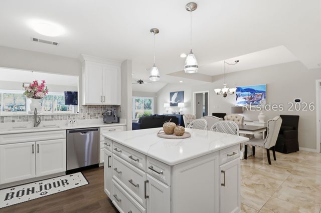 60 Stable Gate Rd, Hilton Head Island, SC 29926