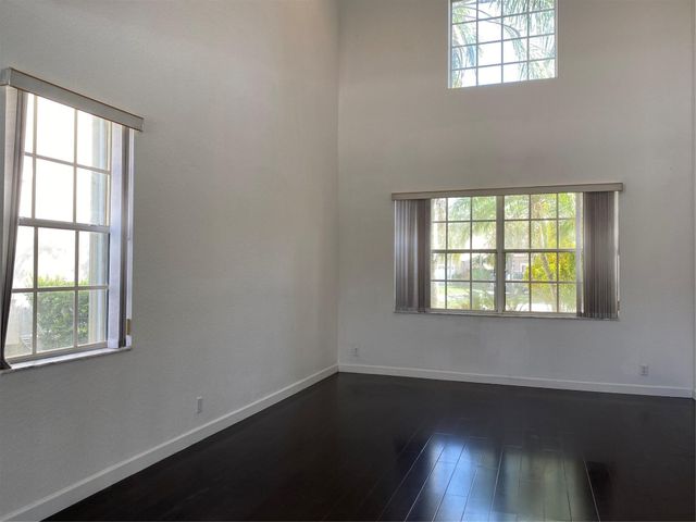 338 Cambridge Drive, Weston, FL 33326