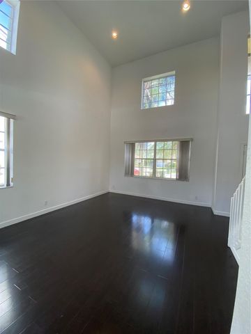 338 Cambridge Drive, Weston, FL 33326