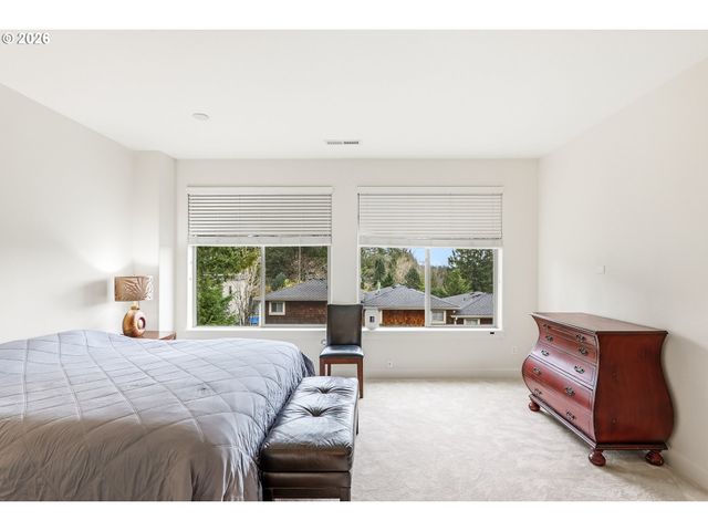 1618 Sw 58TH Ave 8, Portland, OR 97221