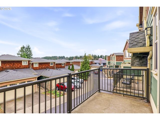 1618 Sw 58TH Ave 8, Portland, OR 97221