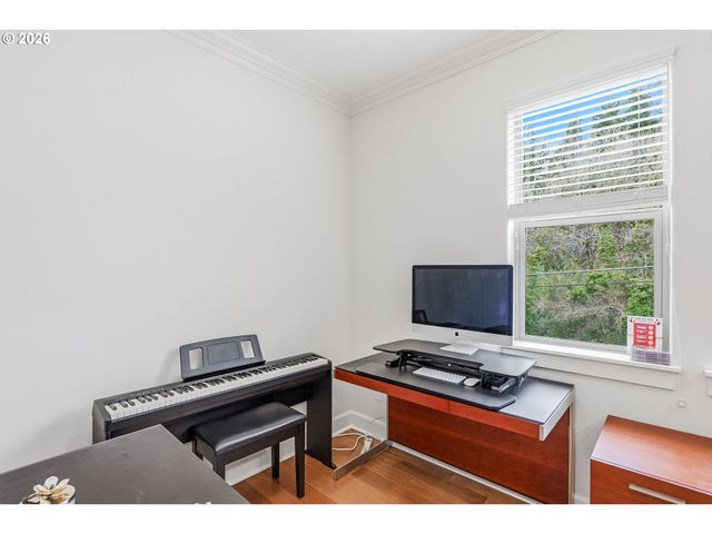 1618 Sw 58TH Ave 8, Portland, OR 97221