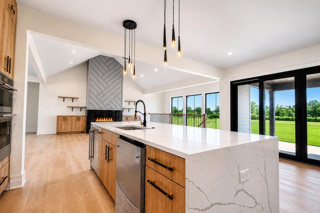 10161 Springlake Road, St. John, IN 46373