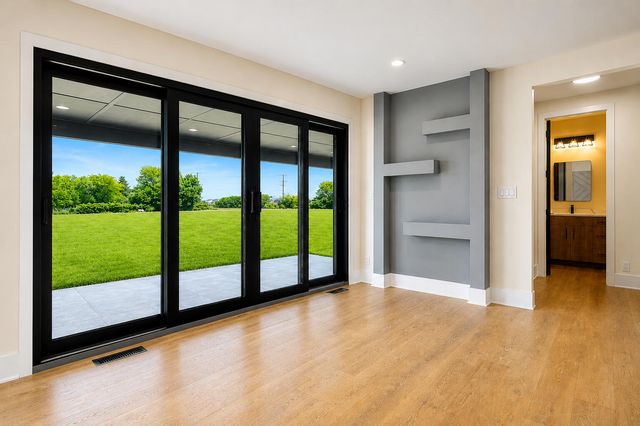 10161 Springlake Road, St. John, IN 46373