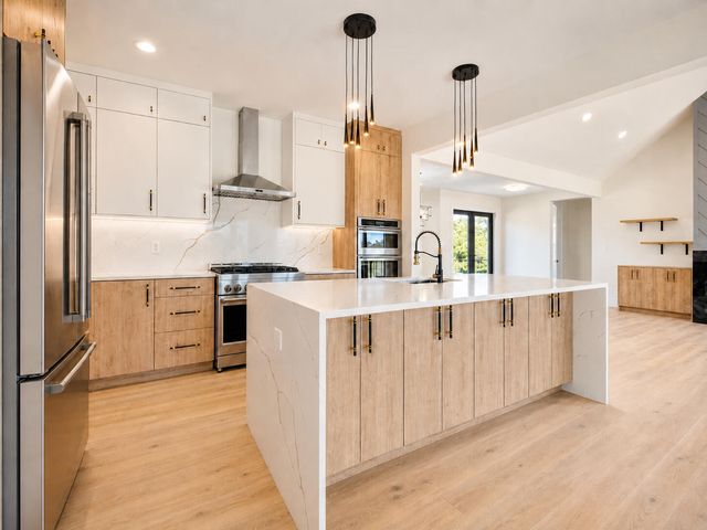 10161 Springlake Road, St. John, IN 46373