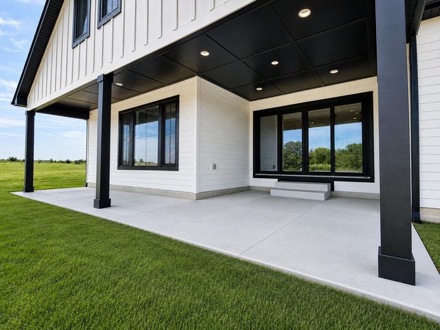 10161 Springlake Road, St. John, IN 46373