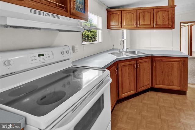 764 WILLOW LN, Gap, PA 17527