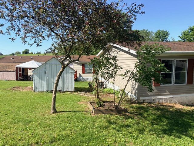 764 WILLOW LN, Gap, PA 17527