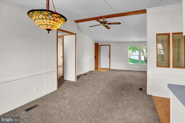 764 WILLOW LN, Gap, PA 17527