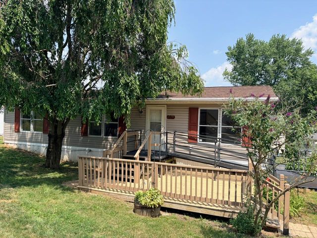 764 WILLOW LN, Gap, PA 17527