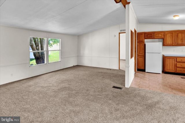 764 WILLOW LN, Gap, PA 17527