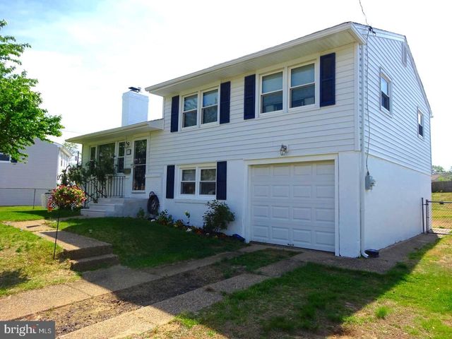 218 HENDRICKSON AVE, Edgewater Park, NJ 08010