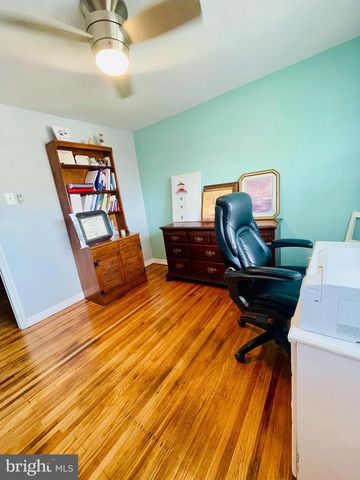 218 HENDRICKSON AVE, Edgewater Park, NJ 08010