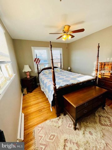 218 HENDRICKSON AVE, Edgewater Park, NJ 08010