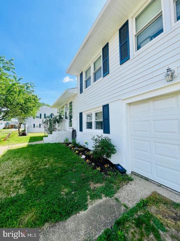 218 HENDRICKSON AVE, Edgewater Park, NJ 08010