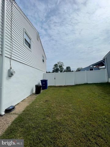 218 HENDRICKSON AVE, Edgewater Park, NJ 08010
