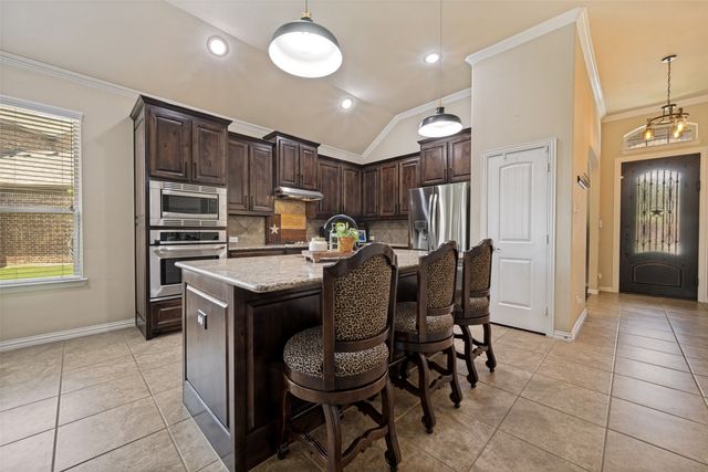 210 Derby Lane, Hickory Creek, TX 75065