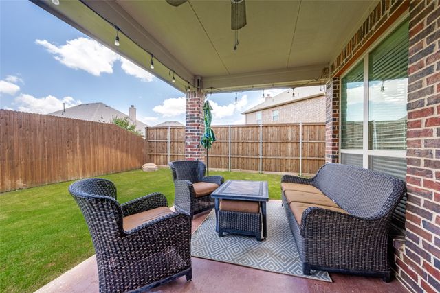 210 Derby Lane, Hickory Creek, TX 75065