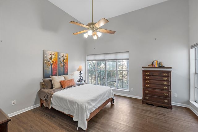 2901 Lake Shore Drive 407, Waco, TX 76708