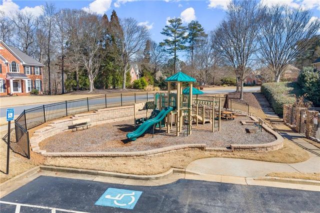 8580 High Hampton Chase, Alpharetta, GA 30022