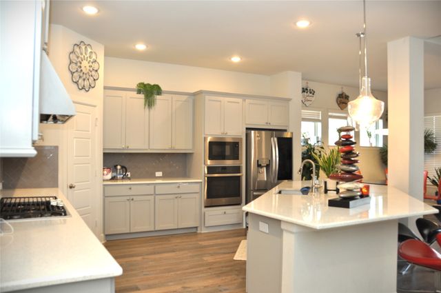 2615 High Bluff Drive, Mansfield, TX 76063