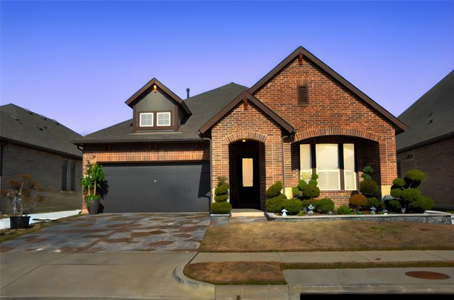 2615 High Bluff Drive, Mansfield, TX 76063