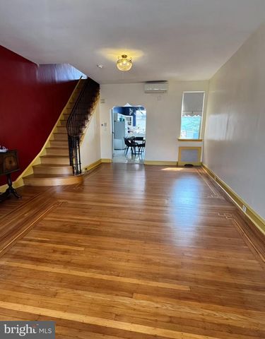 926 SNYDER AVE, Philadelphia, PA 19148