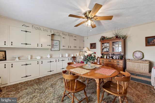 795 HIDEAWAY FARMS RD, Edinburg, VA 22824