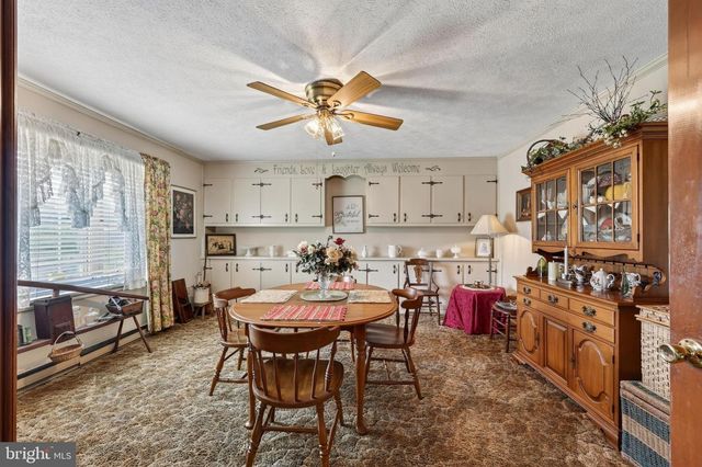 795 HIDEAWAY FARMS RD, Edinburg, VA 22824