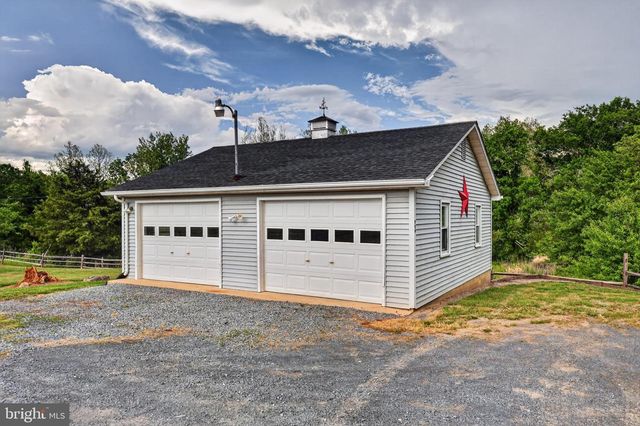 795 HIDEAWAY FARMS RD, Edinburg, VA 22824