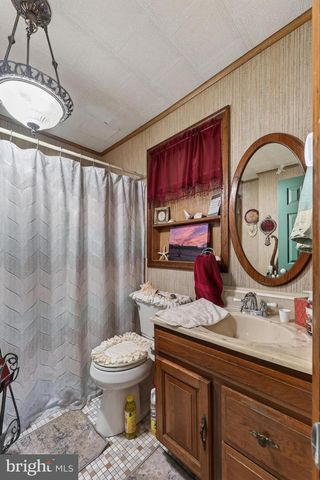 795 HIDEAWAY FARMS RD, Edinburg, VA 22824