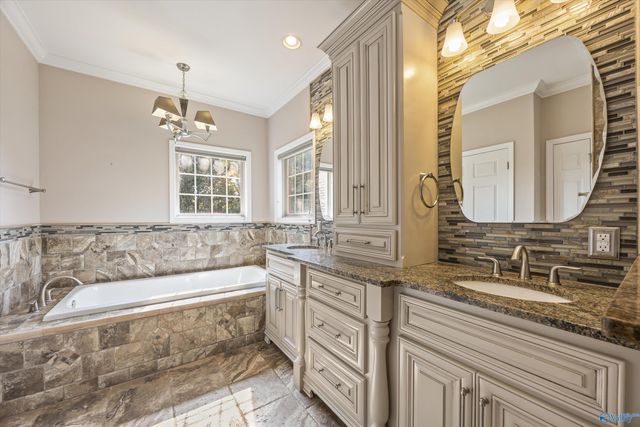 17092 Forest Hills Drive, Athens, AL 35613
