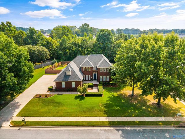 17092 Forest Hills Drive, Athens, AL 35613