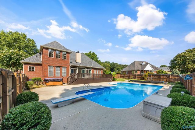 17092 Forest Hills Drive, Athens, AL 35613