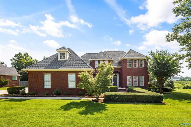 17092 Forest Hills Drive, Athens, AL 35613